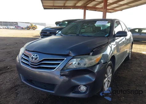 2010 Toyota Camry Xle V6 z USA, uszkodzony, nr VIN 4T1BK3EK0AU102631